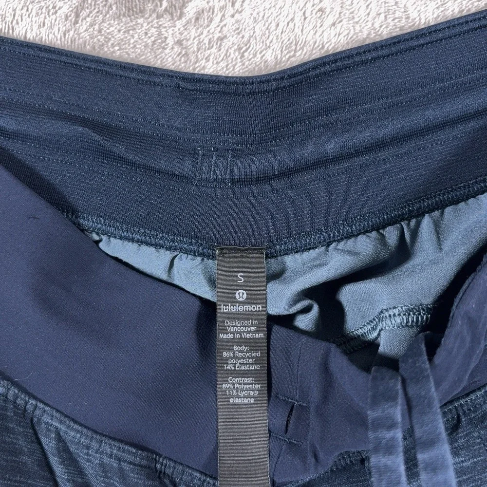 Lululemon The Linerless Shorts Mens Small Blue Performance Training Lounge